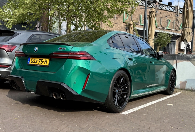 BMW M5 G90