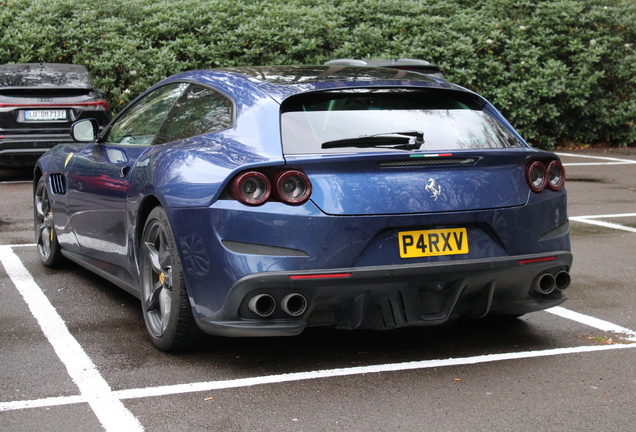 Ferrari GTC4Lusso