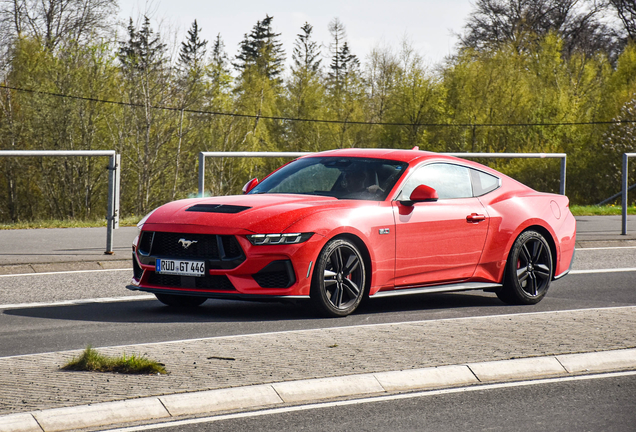 Ford Mustang GT 2024