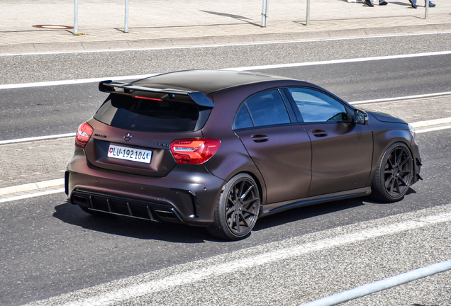 Mercedes-AMG A 45 W176 2015
