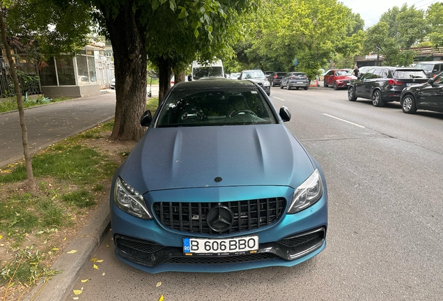 Mercedes-AMG C 63 S W205
