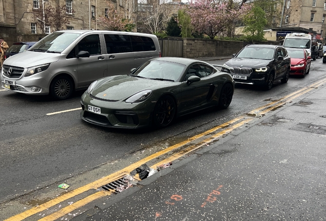 Porsche 718 Cayman GT4