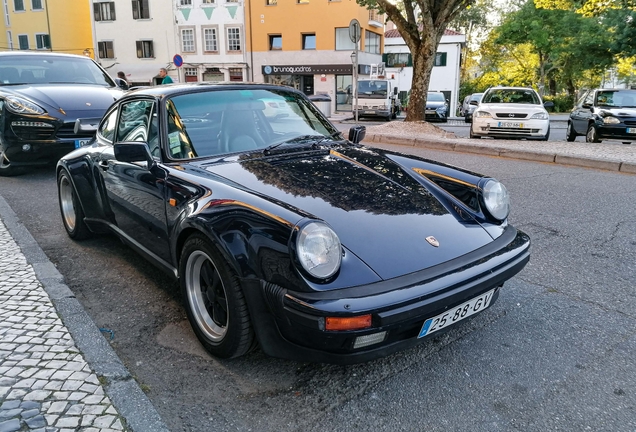 Porsche 930 Turbo