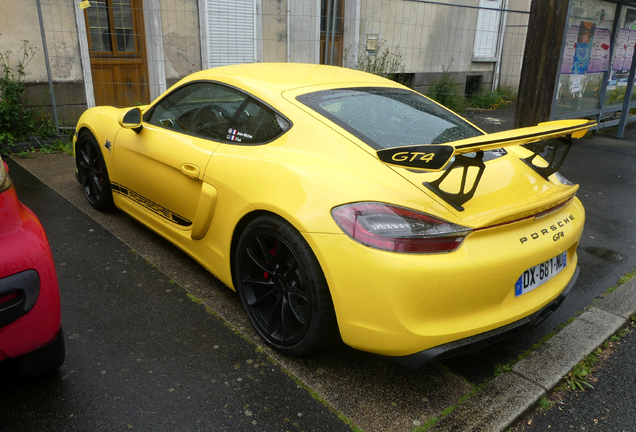 Porsche 981 Cayman GT4