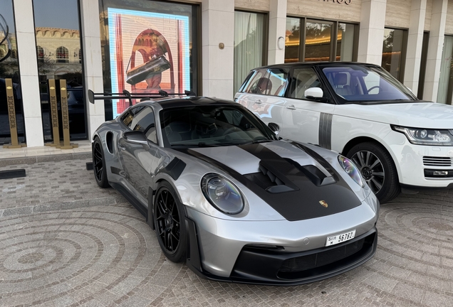Porsche 992 GT3 RS Weissach Package