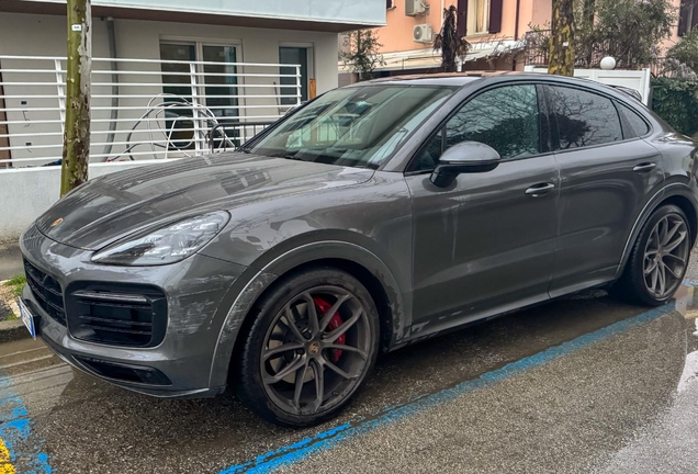 Porsche Cayenne Coupé GTS