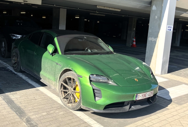 Porsche Taycan Turbo S