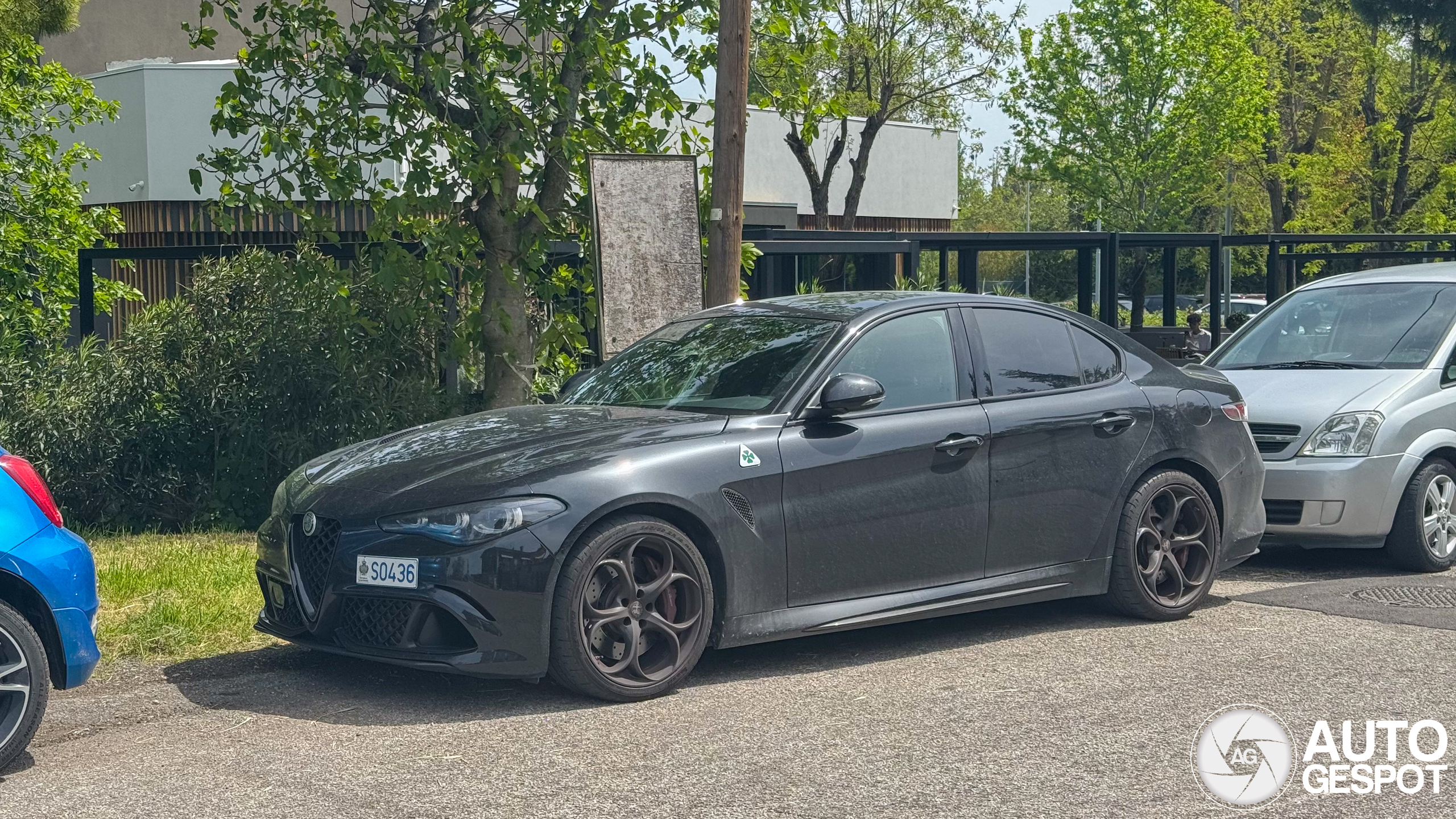 Alfa Romeo Giulia Quadrifoglio 2023
