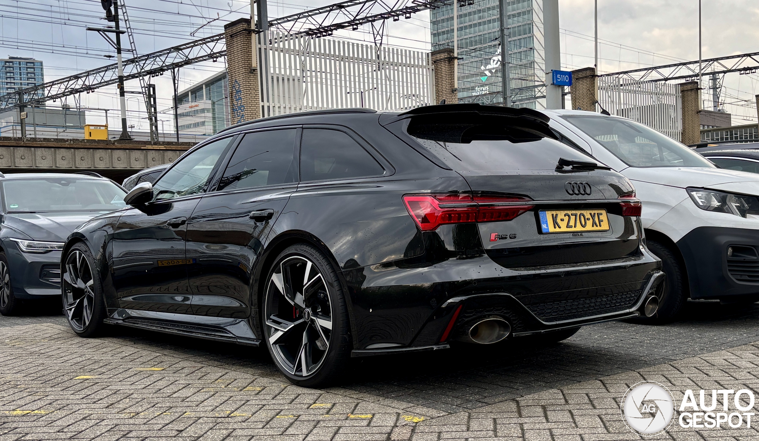 Audi RS6 Avant C8