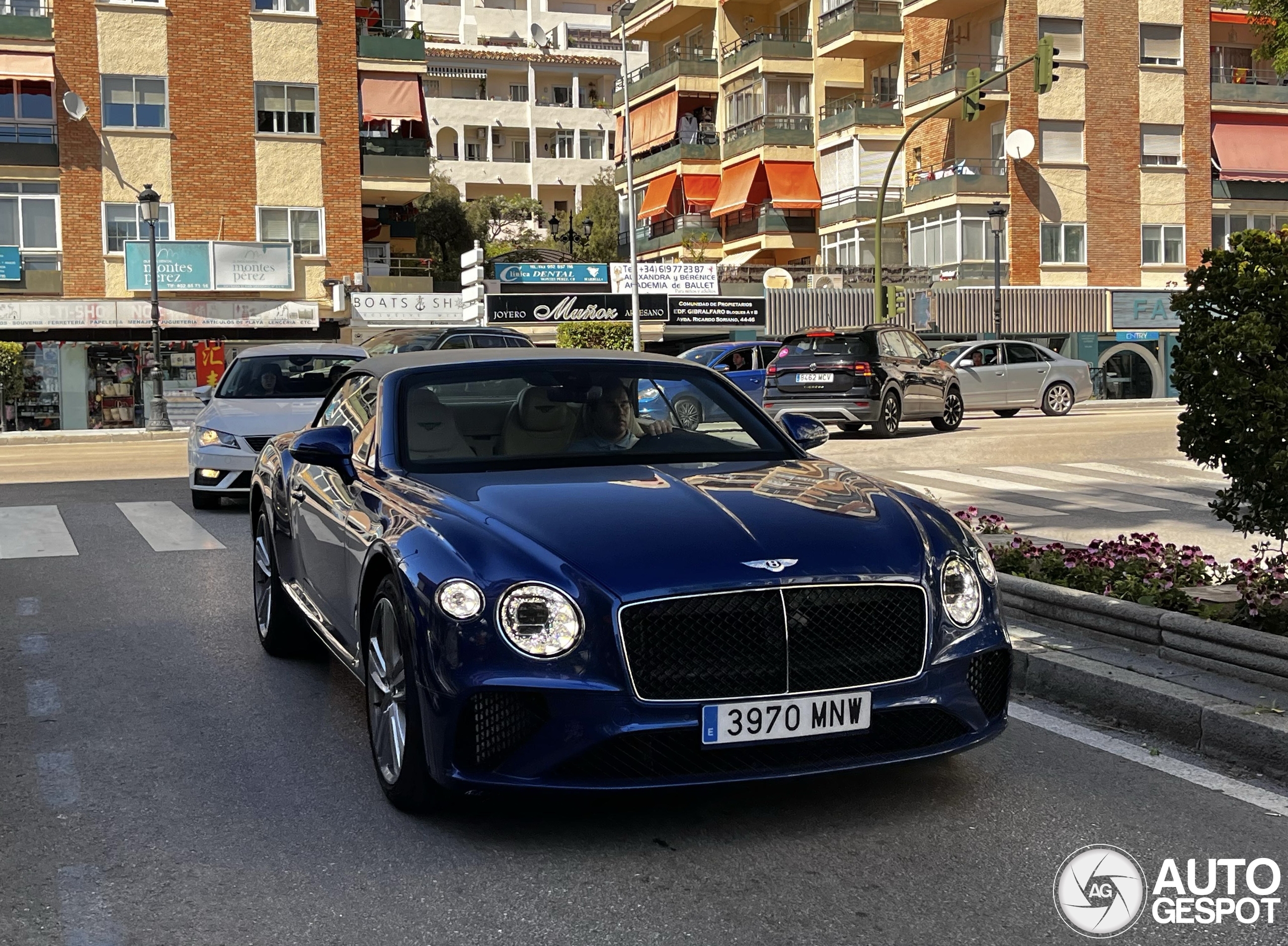 Bentley Continental GTC V8 2020
