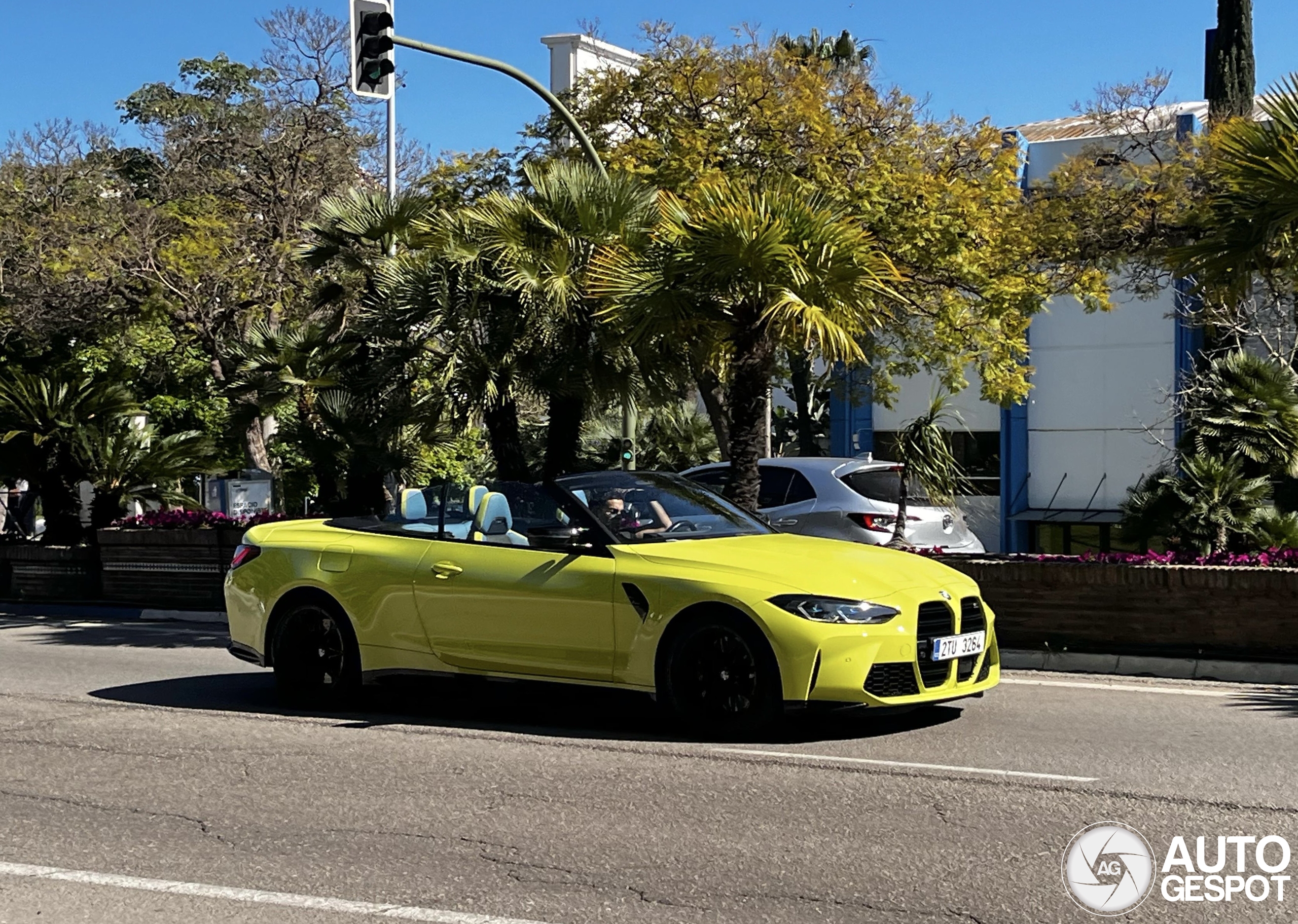 BMW M4 G83 Convertible Competition