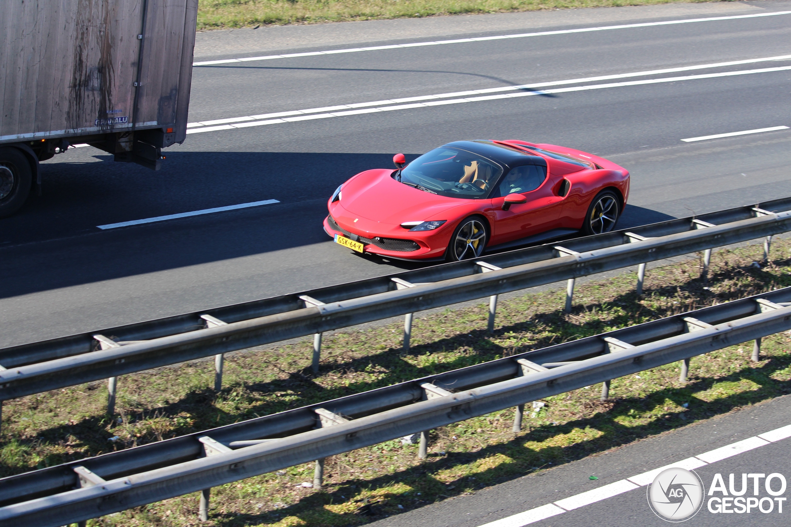Ferrari 296 GTS