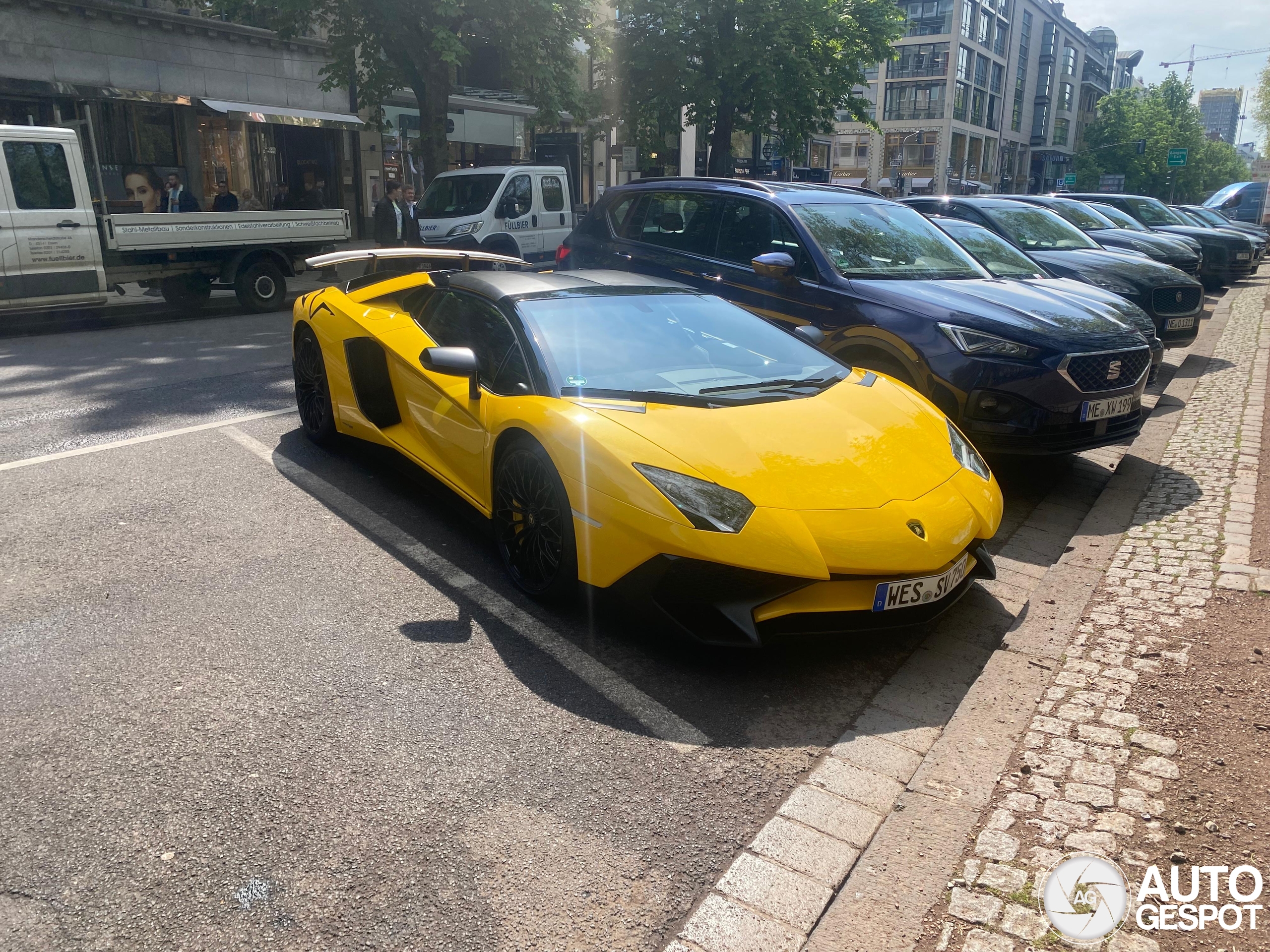 Lamborghini Aventador LP750-4 SuperVeloce Roadster