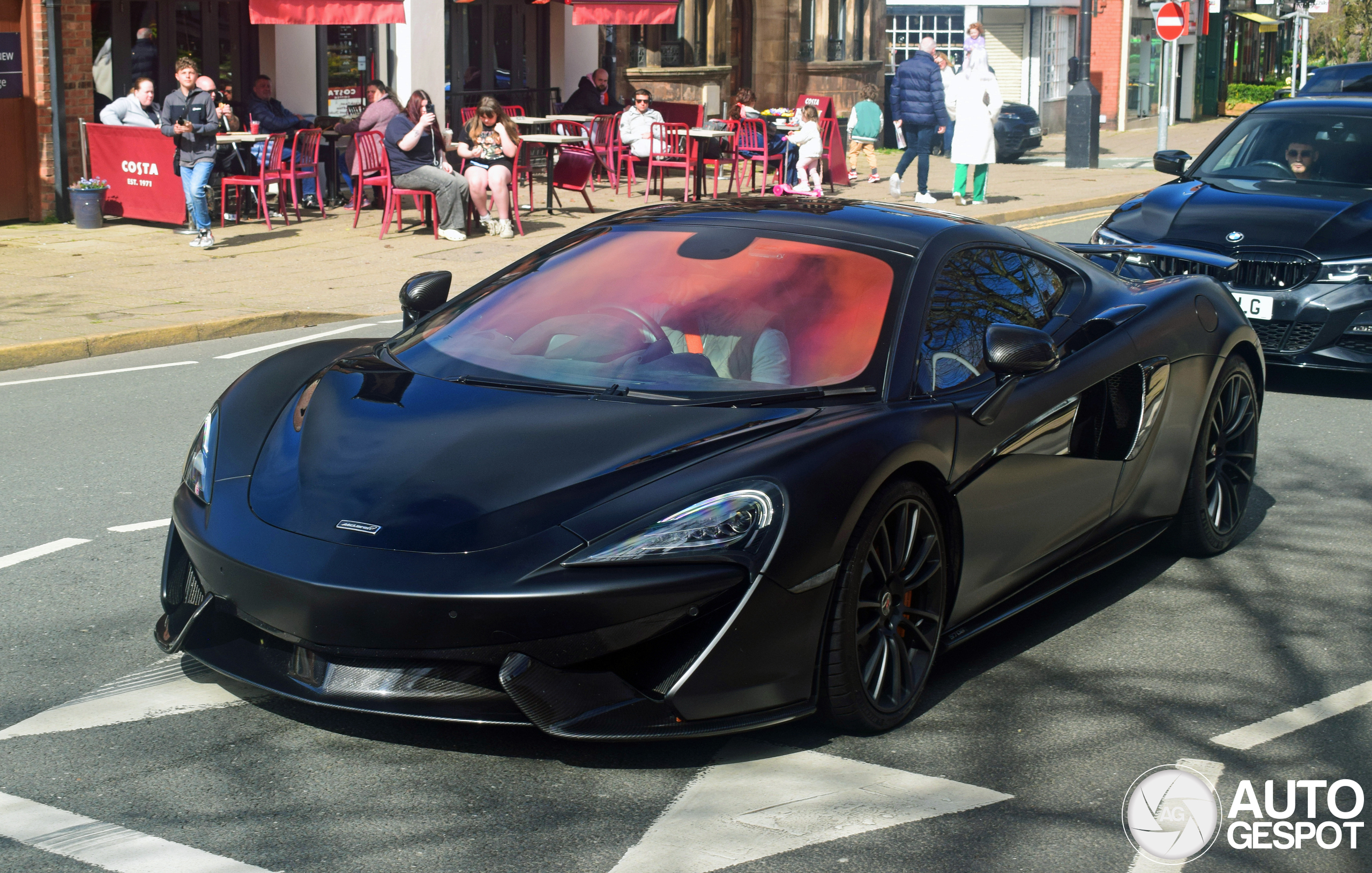 McLaren 570GT