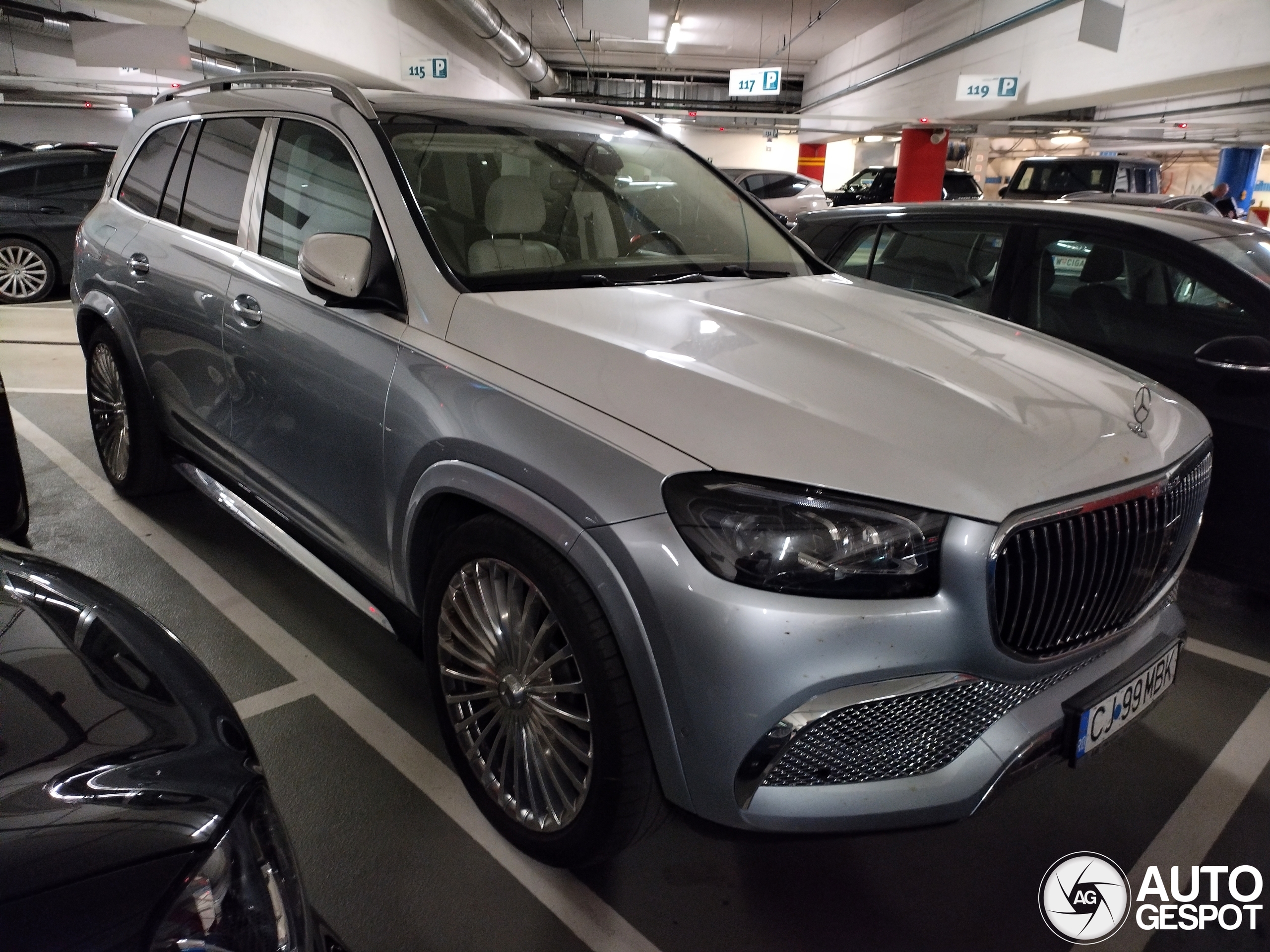 Mercedes-Maybach GLS 600