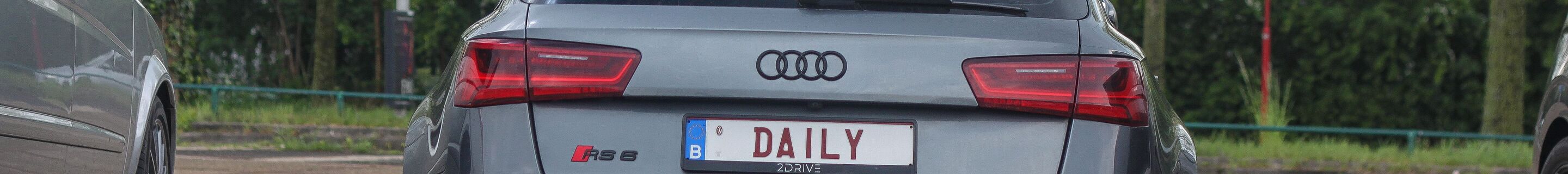 Audi RS6 Avant C7 2015