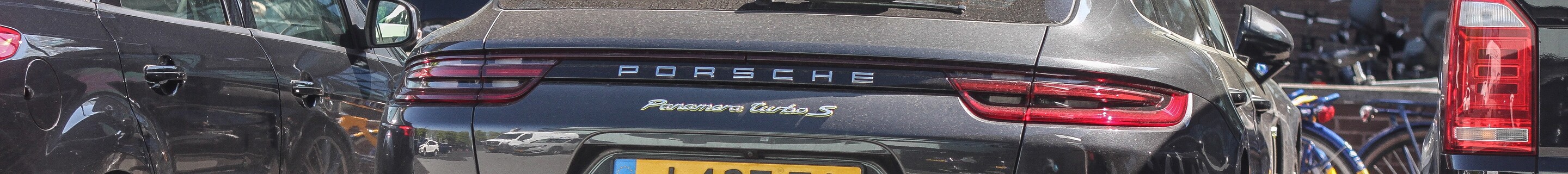 Porsche 971 Panamera Turbo S E-Hybrid Sport Turismo