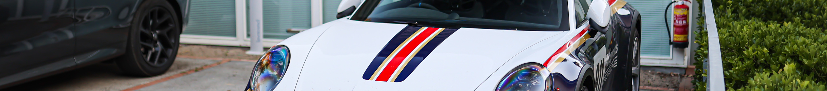 Porsche 992 Dakar