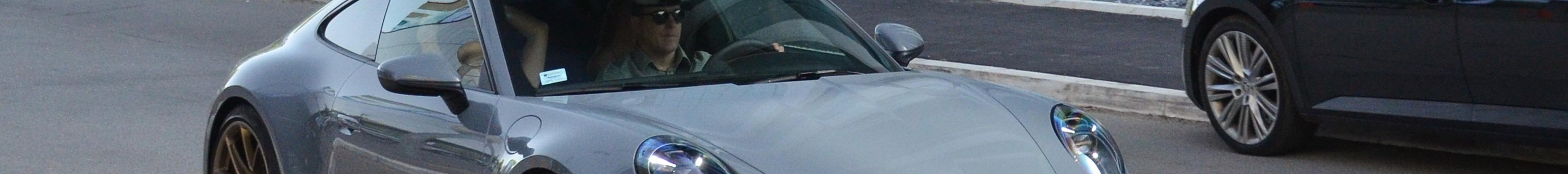 Porsche 992 GT3 Touring