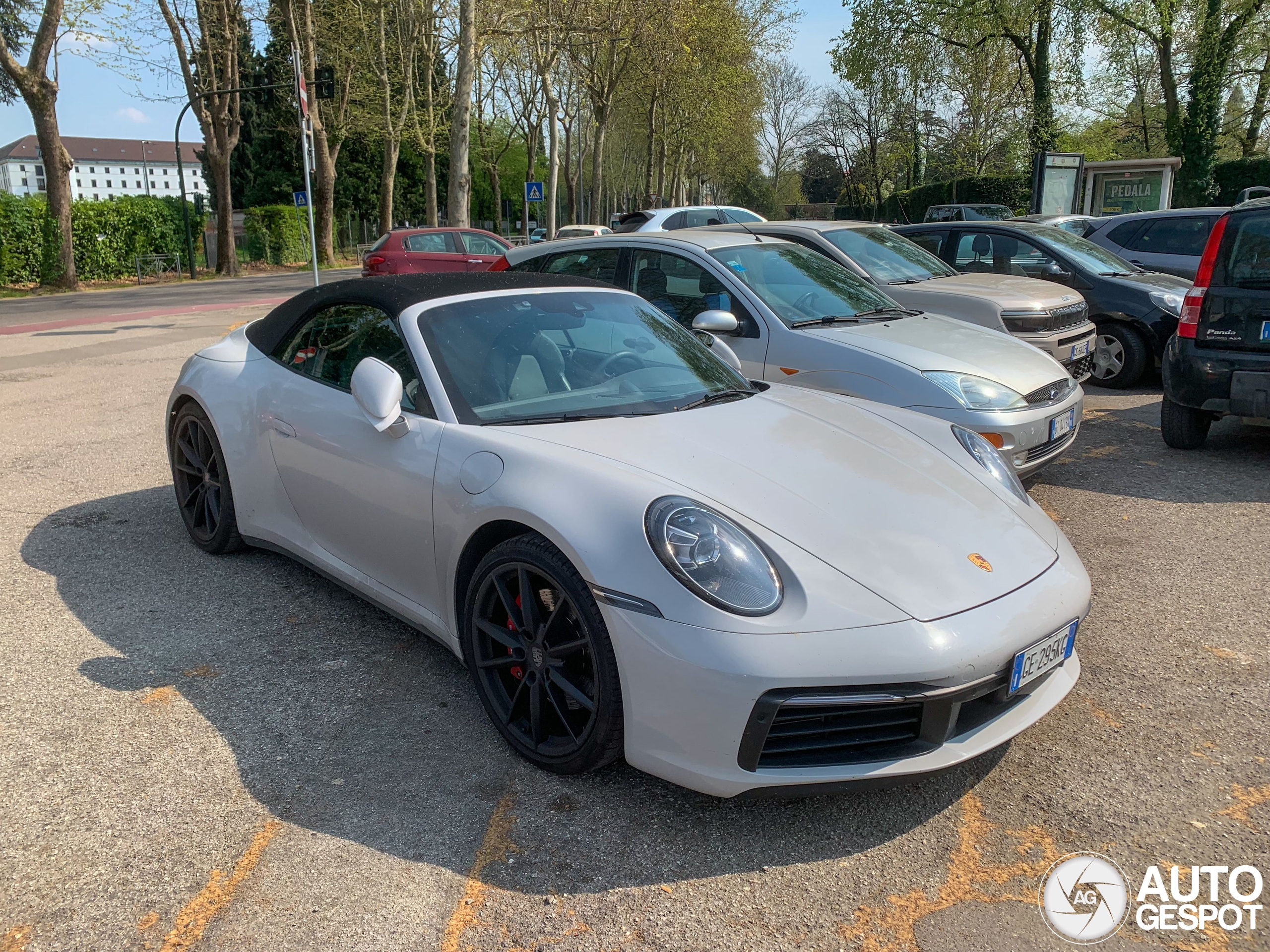 Porsche 992 Carrera S Cabriolet