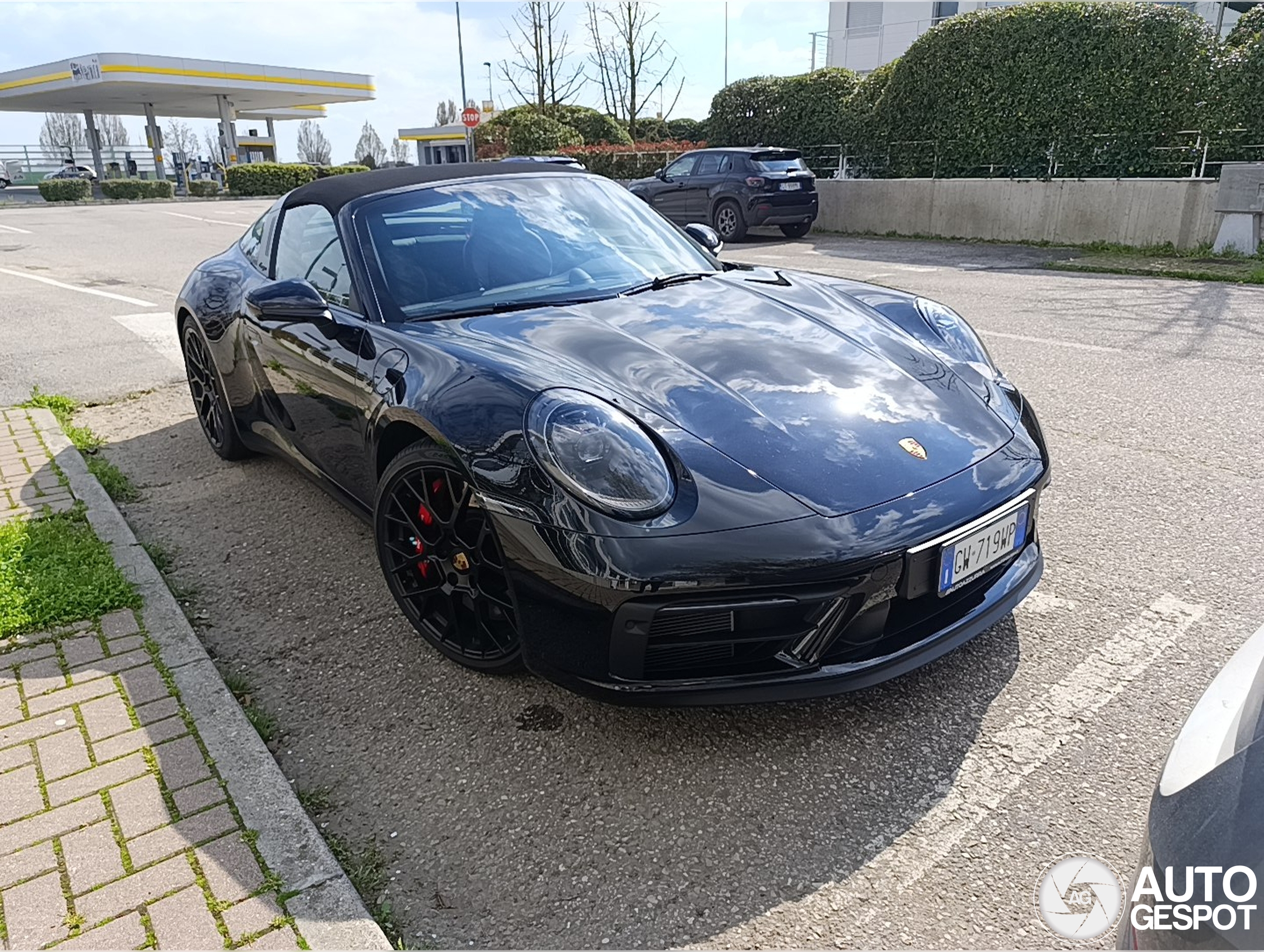Porsche 992 Targa 4 GTS