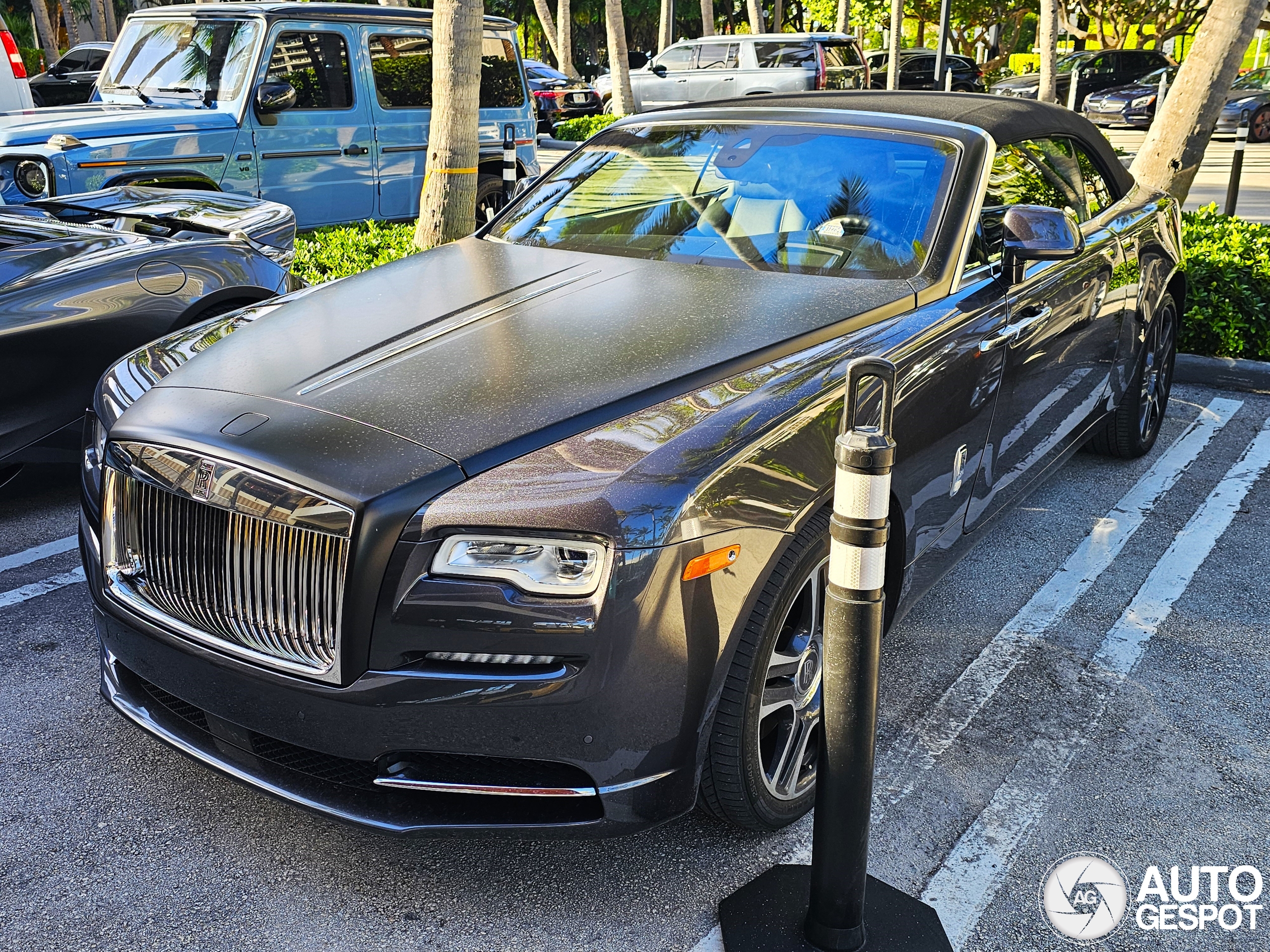 Rolls-Royce Dawn