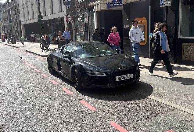 Audi R8 V10 2013