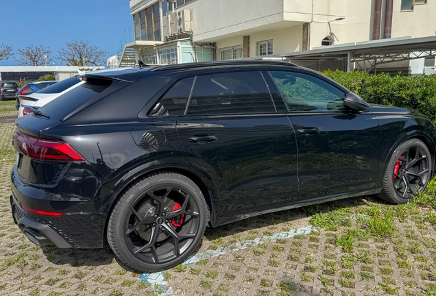 Audi RS Q8 2024