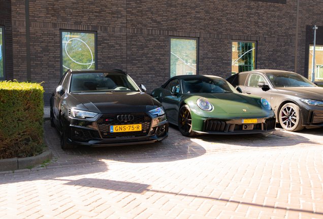 Audi RS4 Avant B9