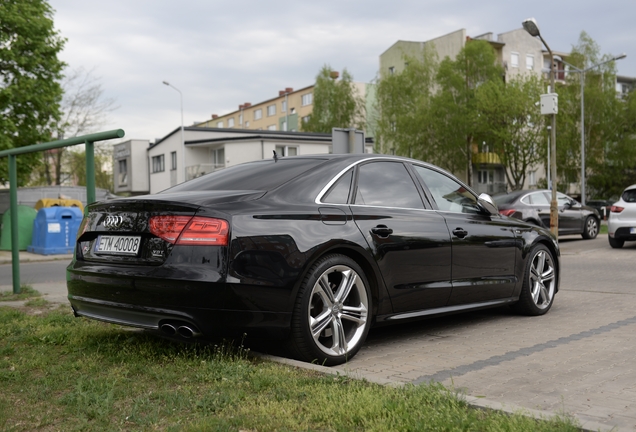 Audi S8 D4