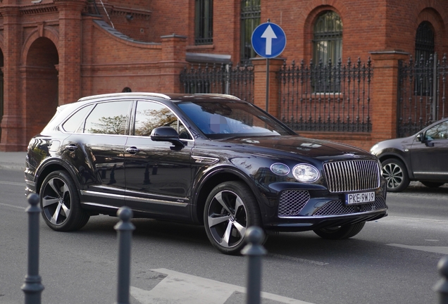Bentley Bentayga Azure 2024