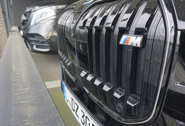 BMW M760e xDrive