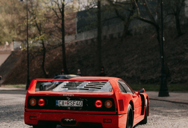 Ferrari F40