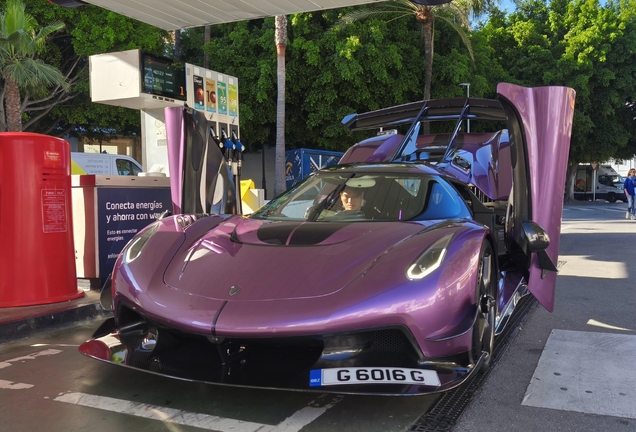 Koenigsegg Jesko Attack