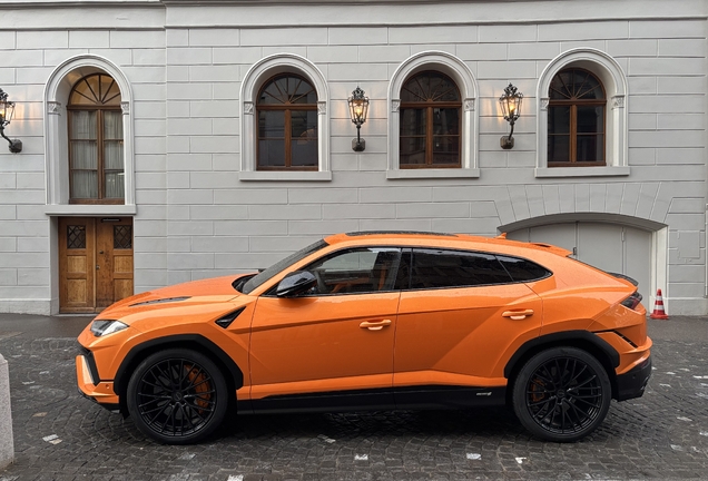 Lamborghini Urus S