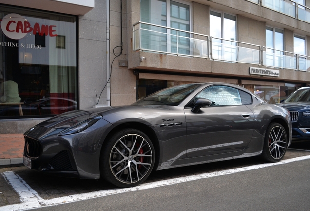Maserati GranTurismo Modena 2023