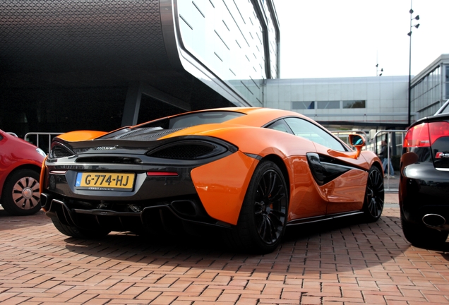 McLaren 570S