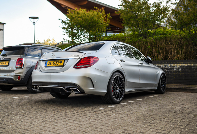Mercedes-AMG C 63 S W205