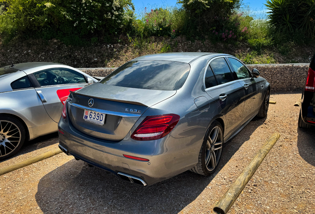 Mercedes-AMG E 63 S W213