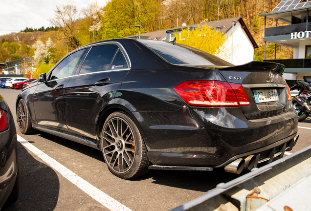 Mercedes-Benz E 63 AMG S W212