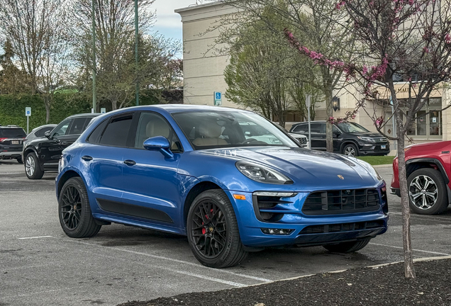 Porsche 95B Macan GTS