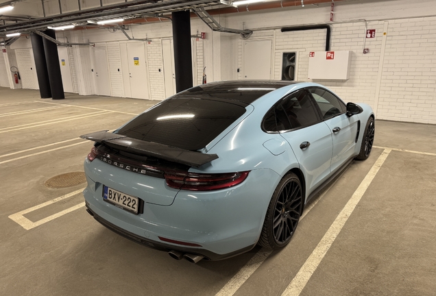 Porsche 971 Panamera Turbo S E-Hybrid