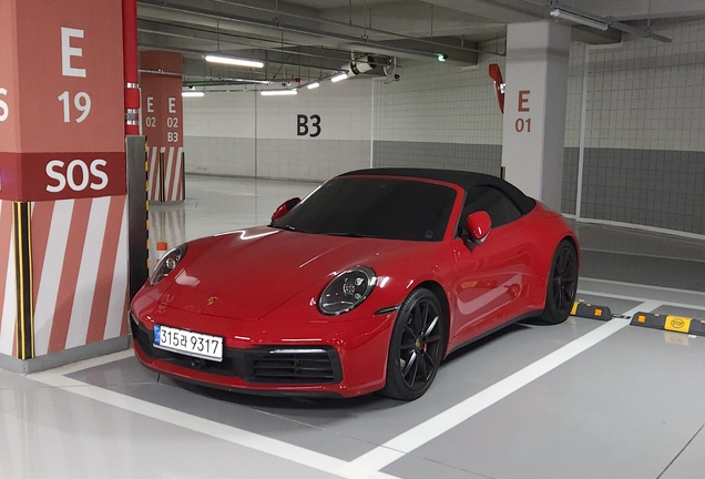 Porsche 992 Carrera S Cabriolet