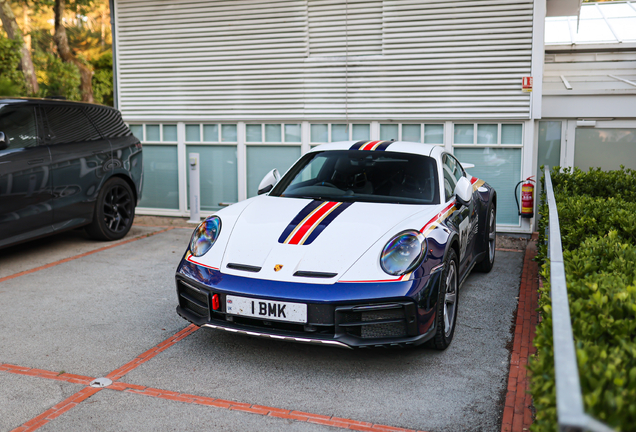 Porsche 992 Dakar