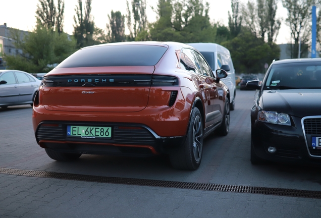 Porsche Macan EV Turbo