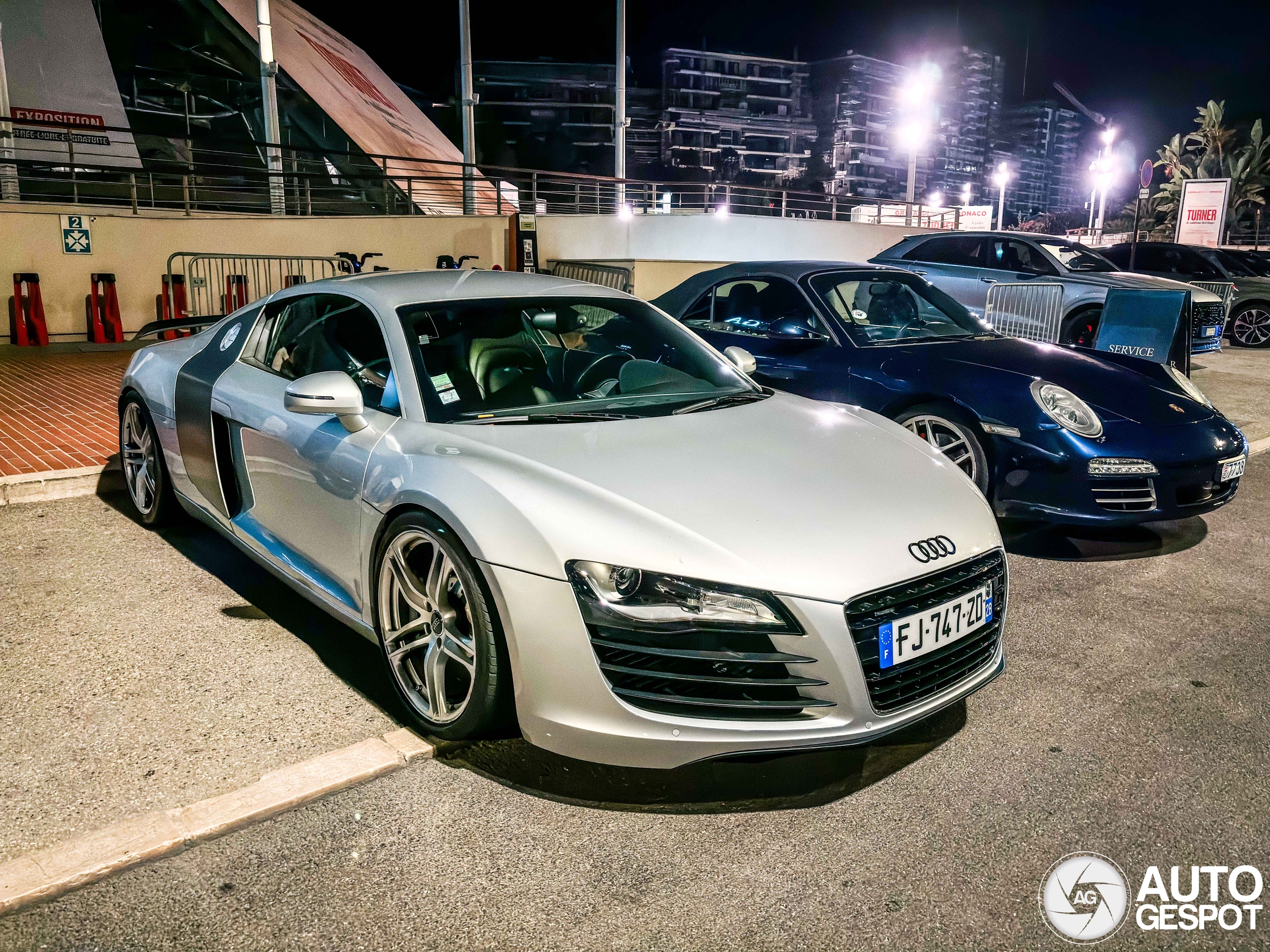 Audi R8