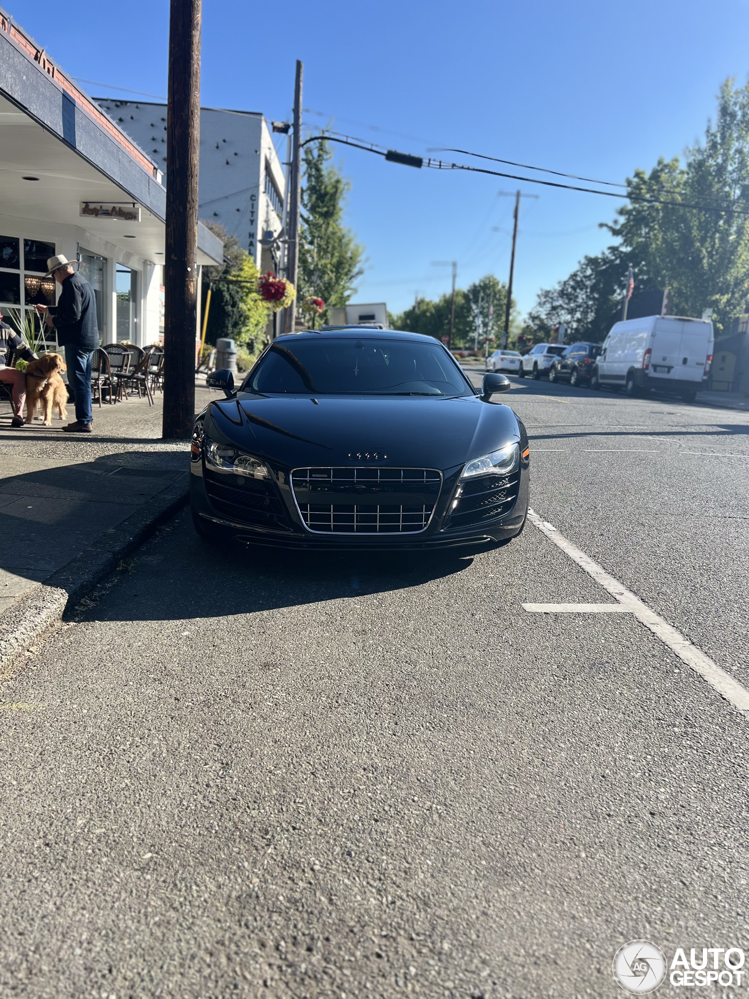 Audi R8 V10