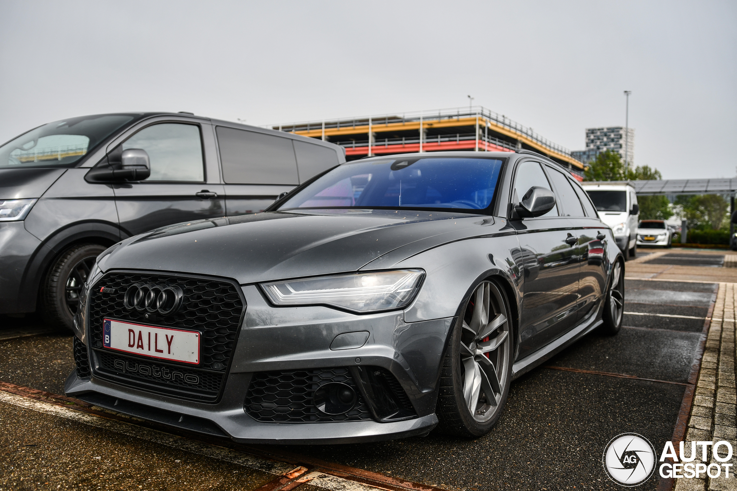 Audi RS6 Avant C7 2015