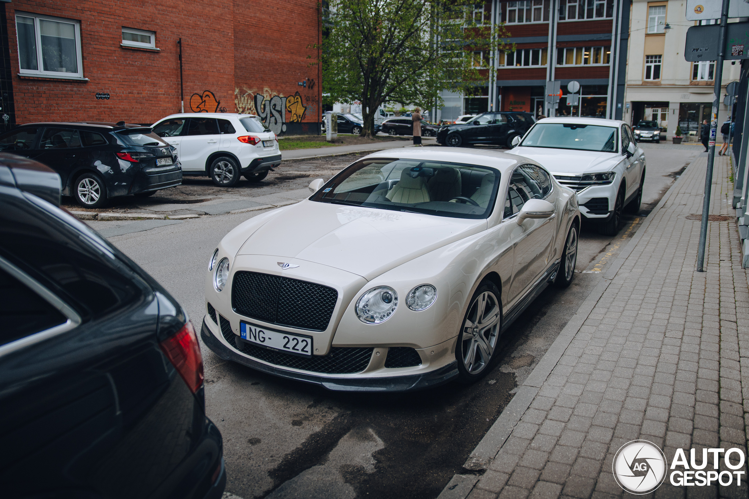 Bentley Continental GT 2012