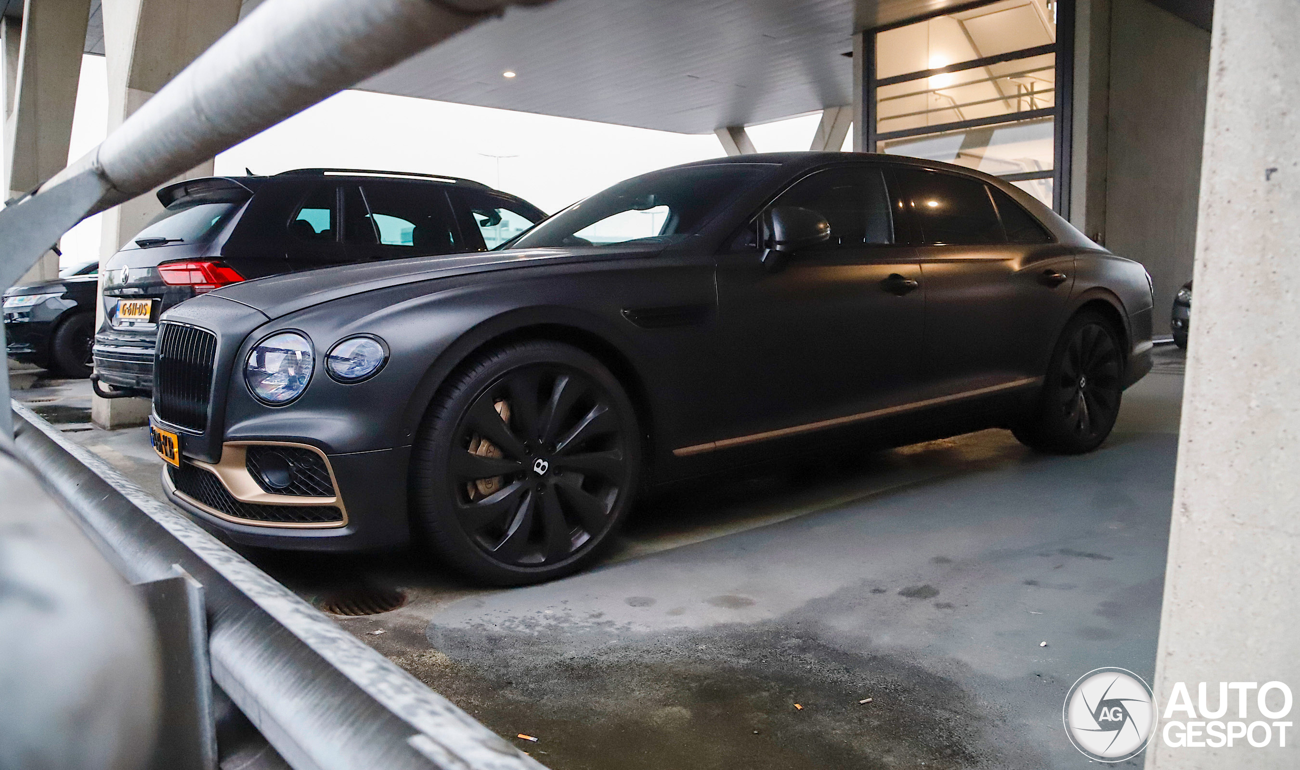 Bentley Flying Spur V8 2021 First Edition